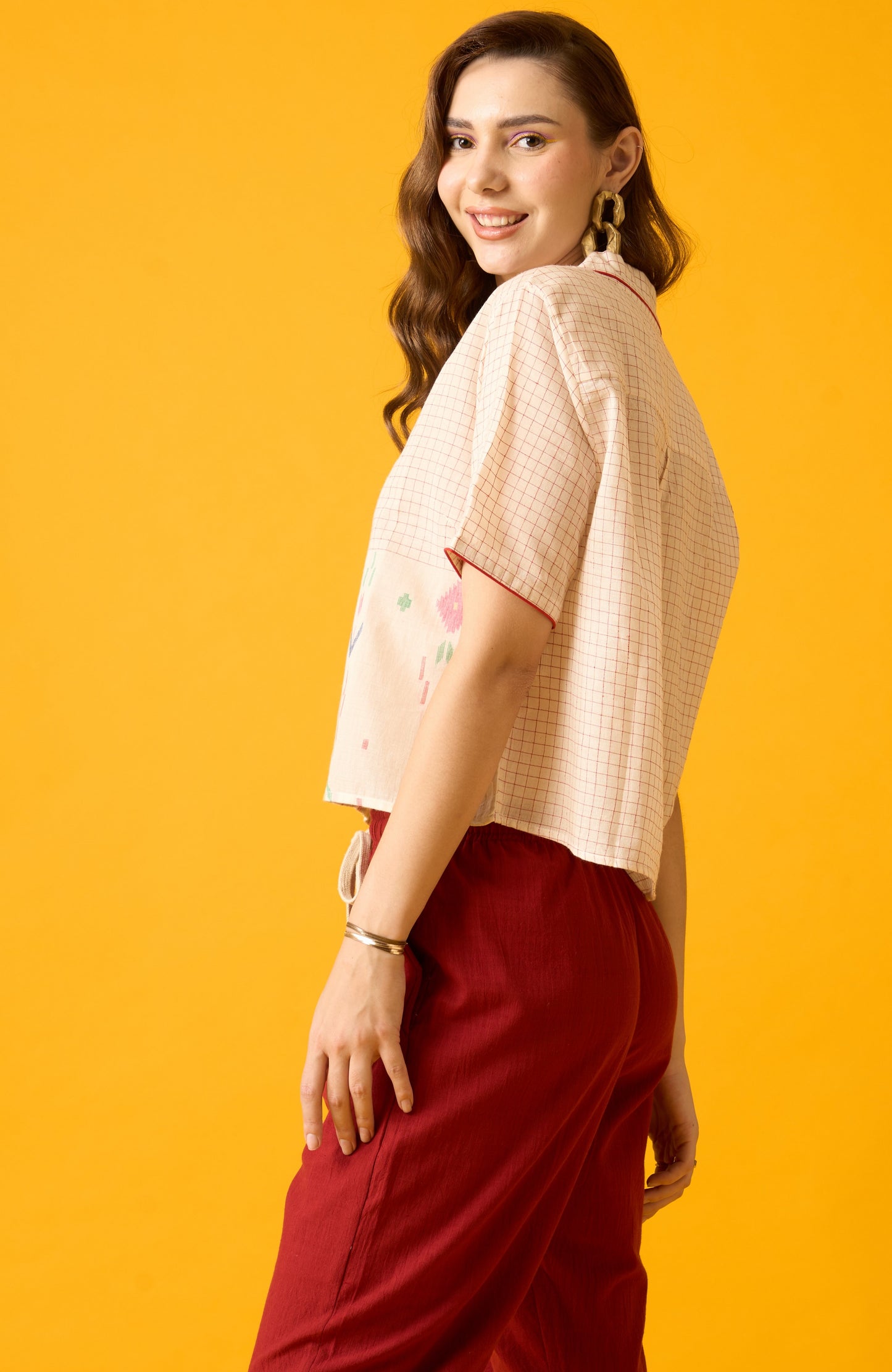 Cropped Off White Shirt With Multicolor Jamdani